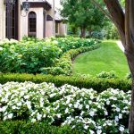 franciscan-front-garden-right
